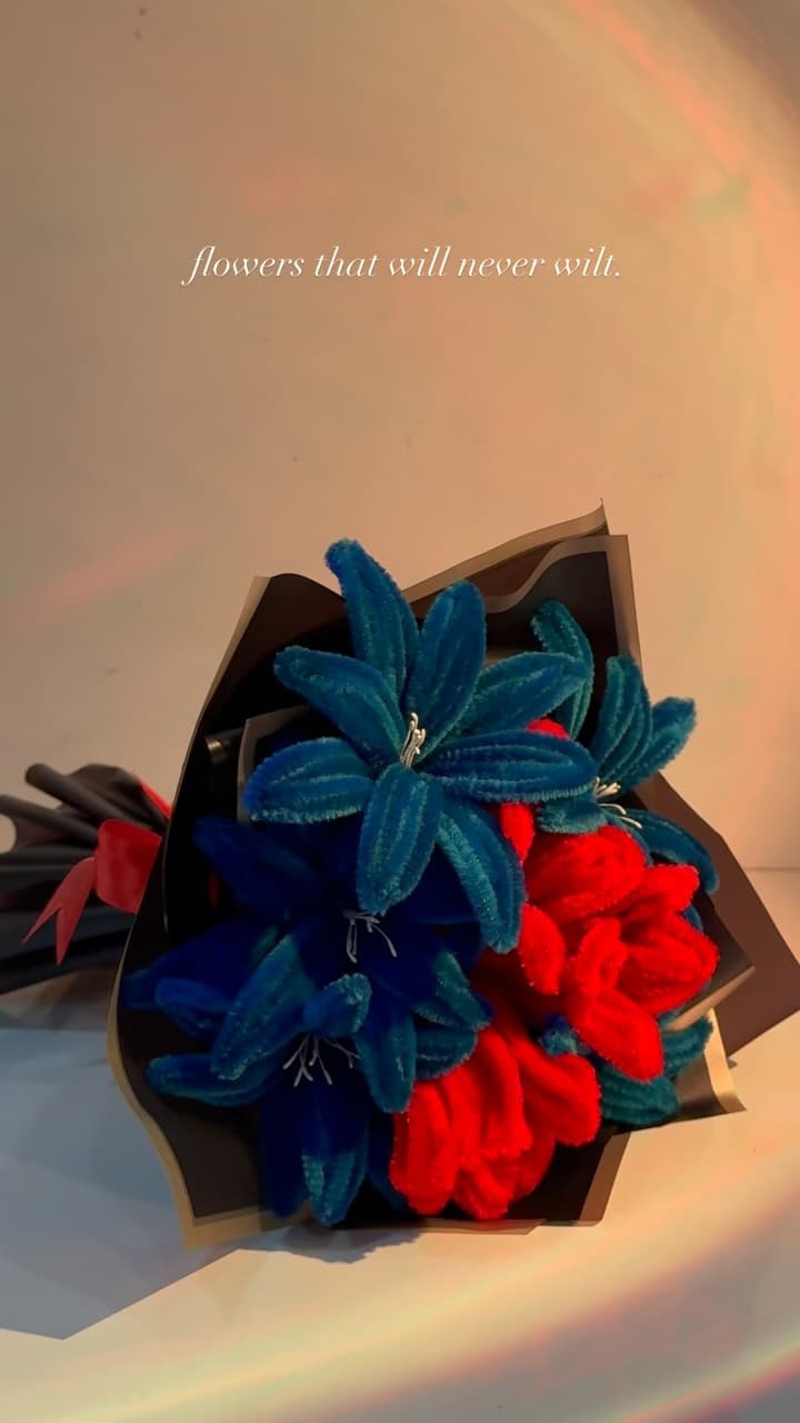 pipe-cleaner bouquets
